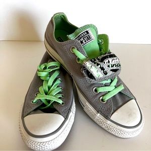 Dual color Converse.